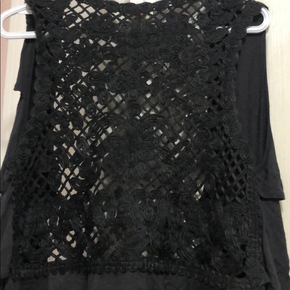 Crochet back jacket - Picture 3 of 3